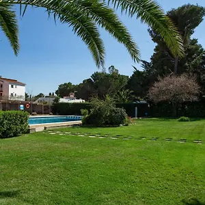 https://un-jardin-sur-le-toit.topcostabravahotels.com